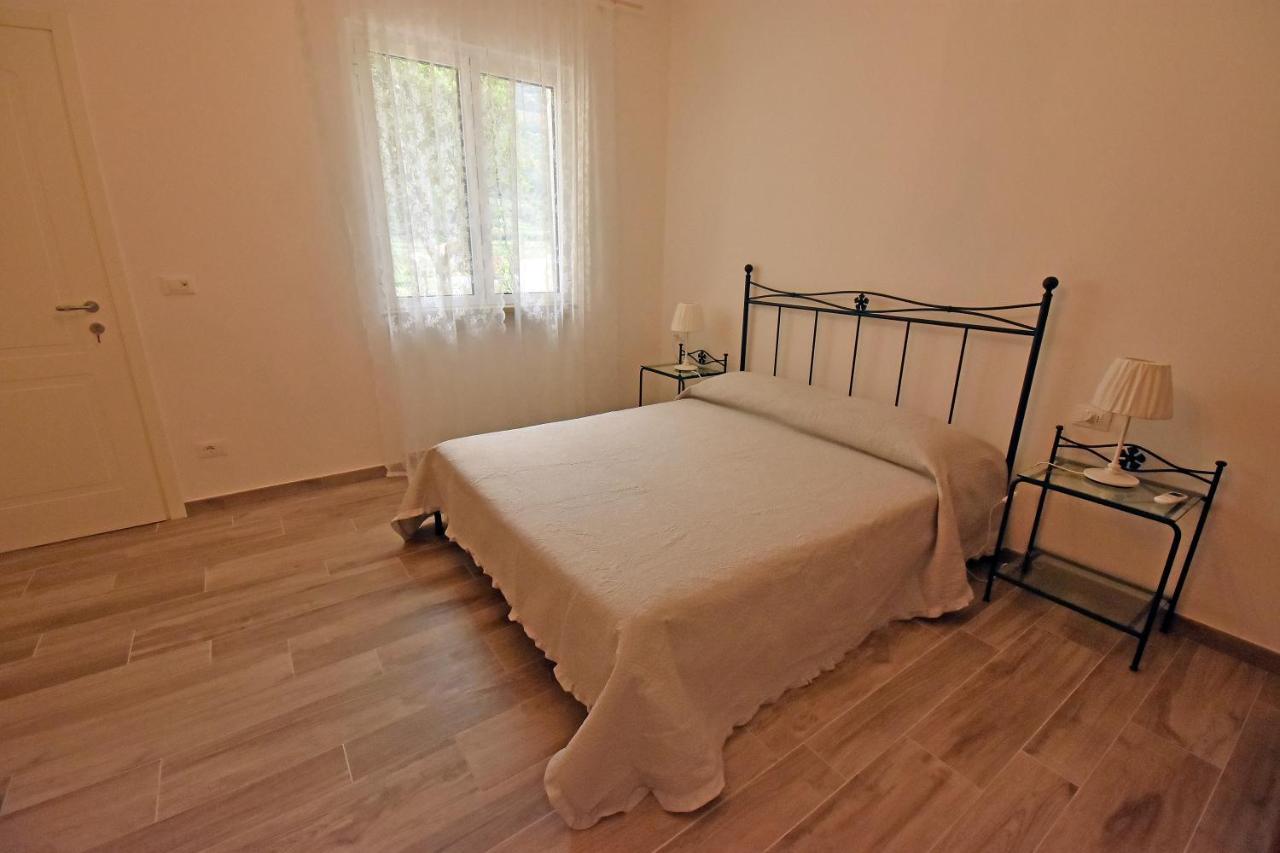 Castelli In Aria Bed & Breakfast Finale Ligure Exterior photo