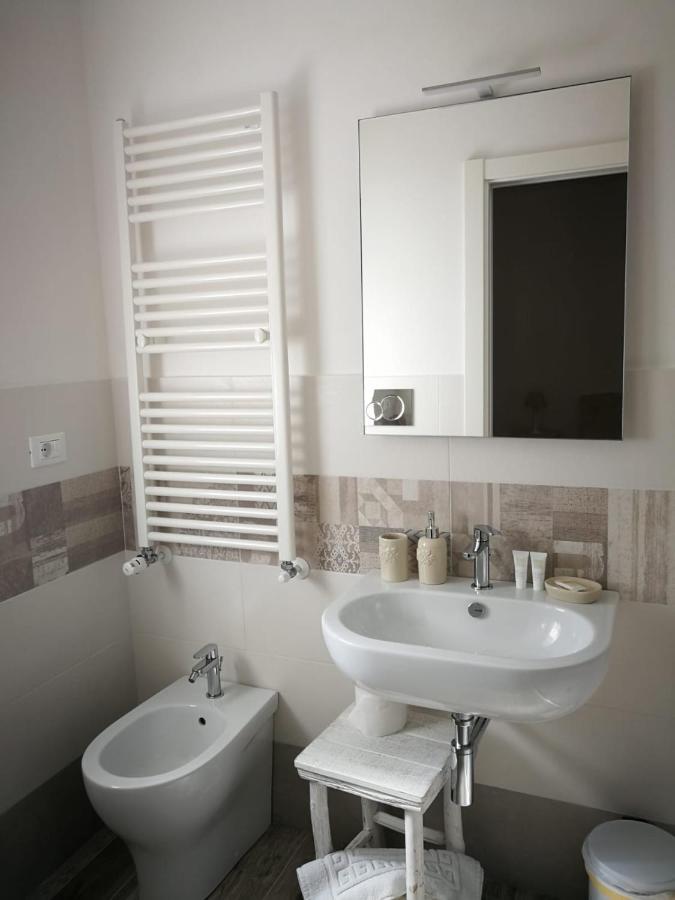 Castelli In Aria Bed & Breakfast Finale Ligure Exterior photo